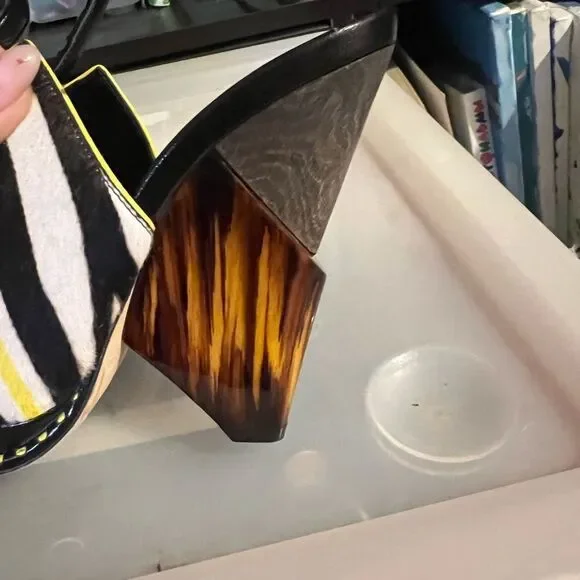 Jimmy Choo Sandals size us 6 - Picture 5 of 8